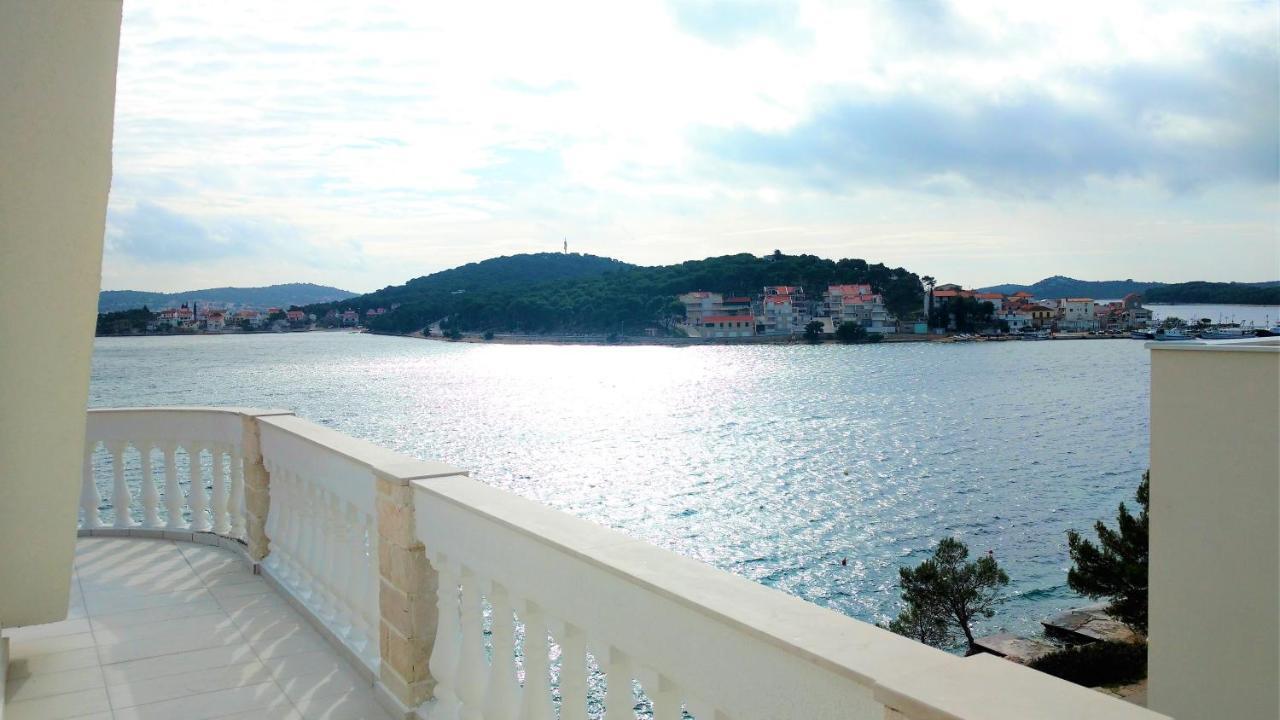 Villa Maluma Rogoznica  Luaran gambar