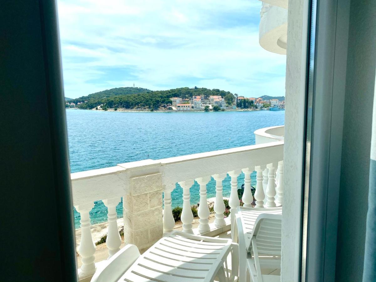 Villa Maluma Rogoznica  Luaran gambar