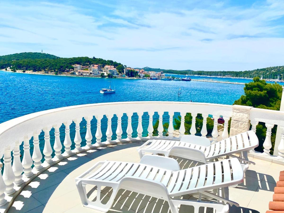 Villa Maluma Rogoznica  Luaran gambar